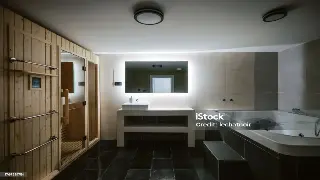 巧用按摩工具，事半功倍：杭州桑拿按摩的精髓技巧