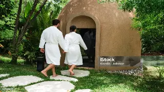 杭州桑拿圈炸锅！最新健康风向标：不做“汗”卫士，也要懂这几个穴位按摩秘诀！