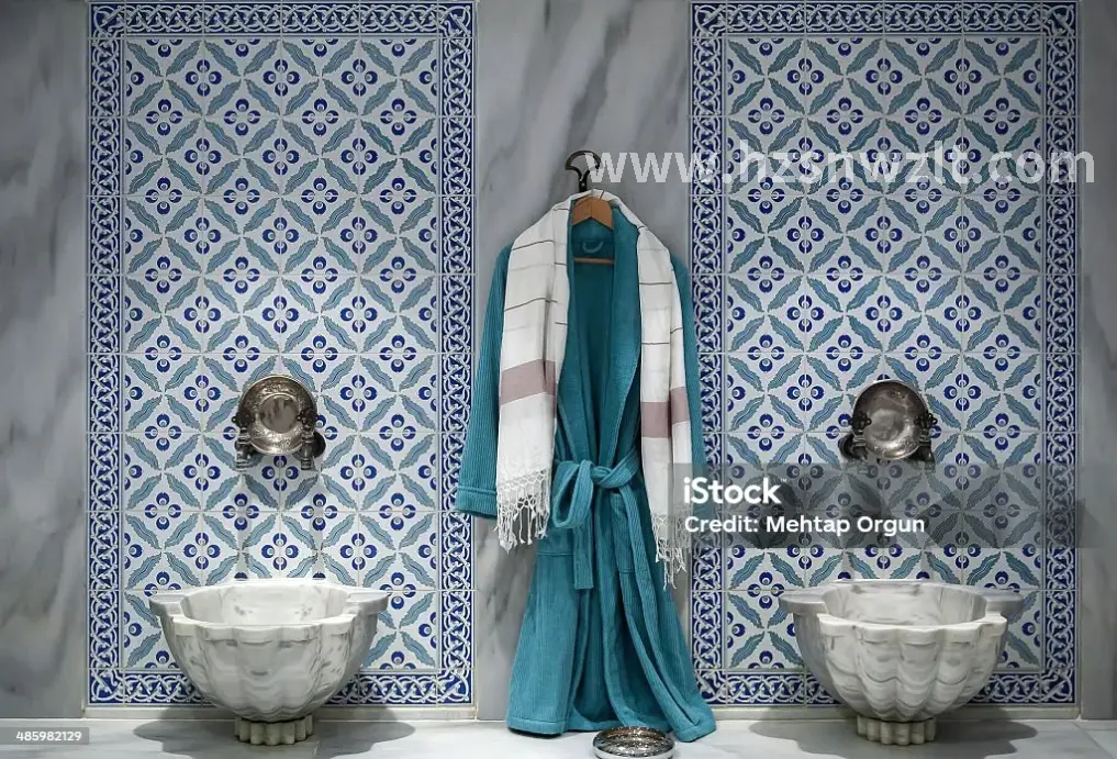 使用按摩球放松背部